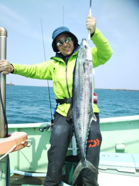 ジギング釣り果・サワラ・アジ・カサゴ